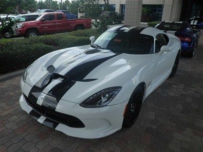 2013 gts 8.4l viper white clearcoat