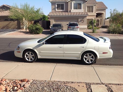 2003 nissan maxima se sedan 4-door 3.5l