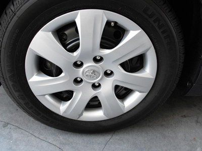 LE 2.5L CD Front Wheel Drive Power Steering 4-Wheel Disc Brakes Brake Assist A/C, image 30