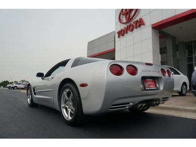 Base Coupe 5.7L CD 6 Speakers AM/FM radio ETR AM/FM Stereo w/CD/Seek & Scan, image 8