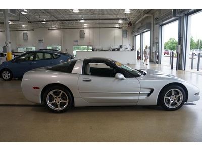 Base Coupe 5.7L CD 6 Speakers AM/FM radio ETR AM/FM Stereo w/CD/Seek & Scan, image 17