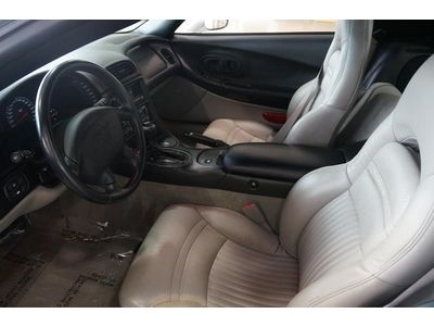 Base Coupe 5.7L CD 6 Speakers AM/FM radio ETR AM/FM Stereo w/CD/Seek & Scan, image 28