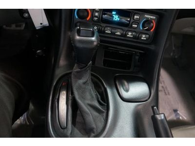 Base Coupe 5.7L CD 6 Speakers AM/FM radio ETR AM/FM Stereo w/CD/Seek & Scan, image 35