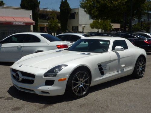 2012 mercedes-benz sls amg only 500 miles !!!