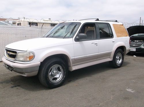 1995 ford explorer, no reserve