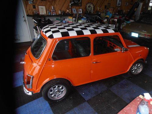 1970 mini cooper with factory a/c