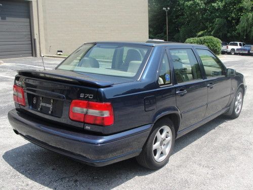 2000 volvo s70 base sedan 4-door 2.4l - ** no reserve **