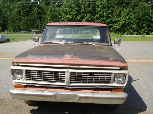 1970 ford f-100 regular cab pickup truck  ( f100 ranger 302 cubic inch v8 )