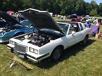 86 pontiac grand prix le / 7,290 orig miles 100% all orig survivor