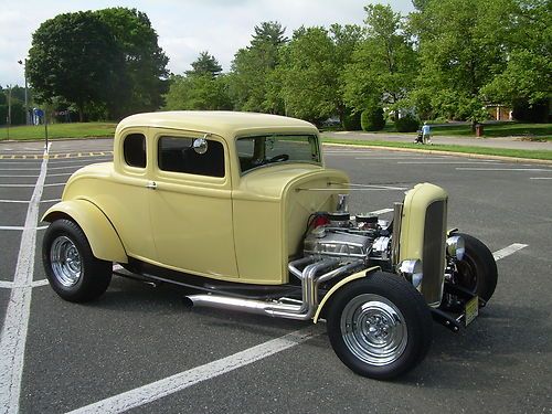 1932 Ford 5 window coupe american graffiti