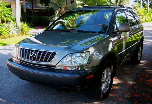 Lexus rx 300 fwd - navigation