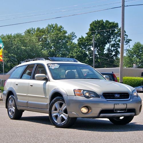 Make offer 6 cylinder panoramic roof all wheel drive cold weather package 50 pix