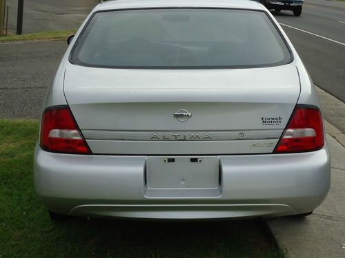 2001 Nissan Altima GXE Sedan 4-Door 2.4L, US $3,700.00, image 3