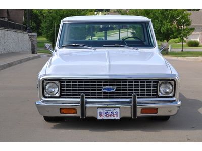 1972 Chevrolet Cheyenne C-10 Shortbed Fleetside resto mod, image 4