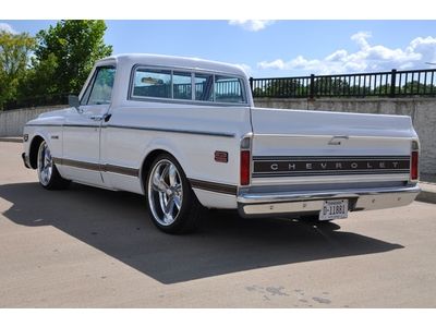 1972 Chevrolet Cheyenne C-10 Shortbed Fleetside resto mod, image 10