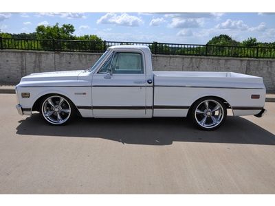 1972 Chevrolet Cheyenne C-10 Shortbed Fleetside resto mod, image 12