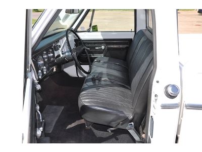 1972 Chevrolet Cheyenne C-10 Shortbed Fleetside resto mod, image 15