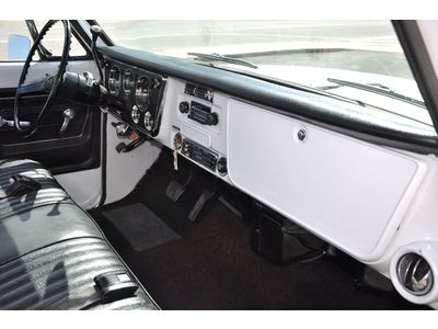 1972 Chevrolet Cheyenne C-10 Shortbed Fleetside resto mod, image 20