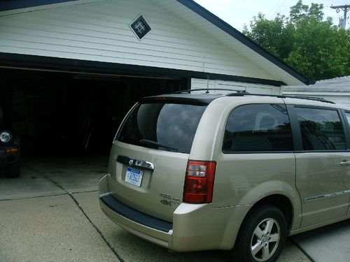 2009 dodge grand caravan sxt mini passenger van 4-door 4.0l