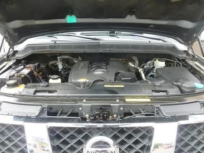 5.6L CD 4 wheel disc brakes ABS brakes AM/FM radio Air conditioning Skid plates, image 18