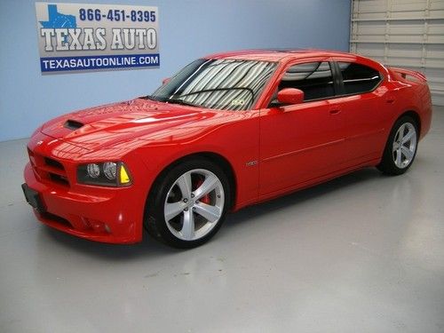 We finance!!!  2007 dodge charger srt-8 hemi auto roof brembo rspoiler 20 rims!!