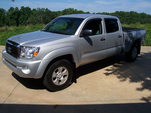 2011 toyota tacoma base crew cab pickup 4-door 4.0l