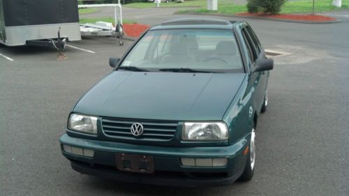 1996 volkswagen jetta gl sedan 4-door 2.0l