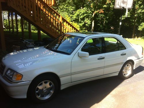 1998 mercedes-benz c230 base sedan 4-door 2.3l