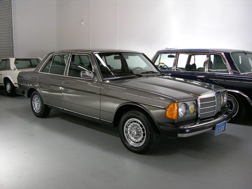 1985 mercedes-benz 300d - anthracite/blk leather, 86k mi, ca car, show quality