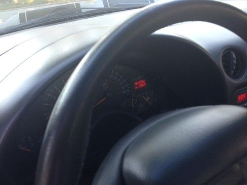 1999 pontiac trans am very clean !!!!!!!!!