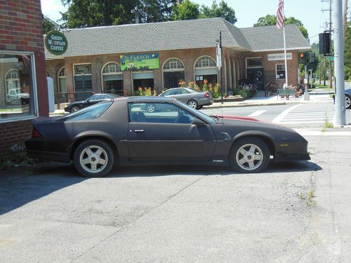 1992 cheverolet camaro rs t tops,  25th anniversary edition