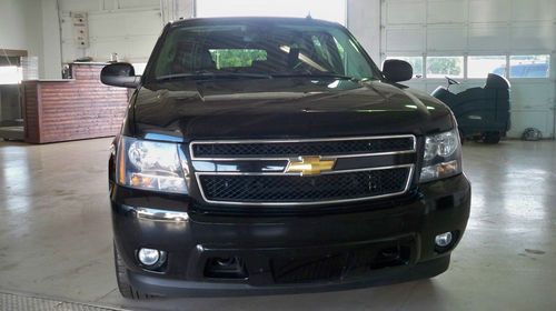 2008 chevrolet suburban 1500 lt sport utility 4-door 5.3l