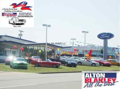 Black Jeep 4x4 Leather Sunroof Clear Title SUV 6 Disc Power Limited We finance, image 2