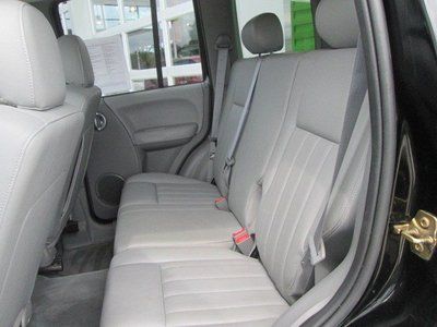 Black Jeep 4x4 Leather Sunroof Clear Title SUV 6 Disc Power Limited We finance, image 28