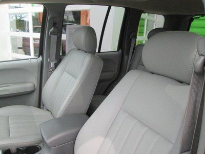 Black Jeep 4x4 Leather Sunroof Clear Title SUV 6 Disc Power Limited We finance, image 38