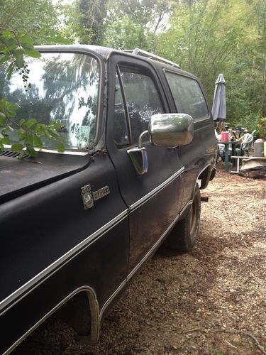 78 k5 blazer, 4wd, 350 auto, black, needs restoring