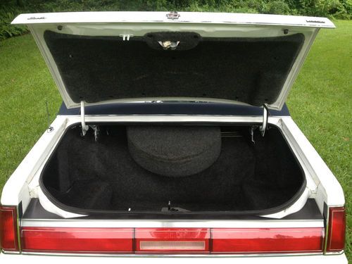 1987 Lincoln Town Car Stars/Stripes Edition Low 42K Miles, image 14
