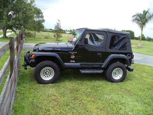 1997 jeep wrangler sahara sport utility 2-door 4.0l