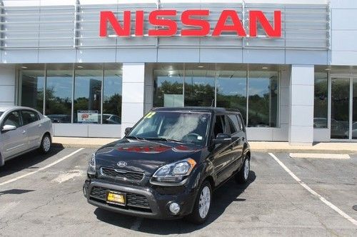 Kia soul + fwd 4 cyl automatic moon roof alloys