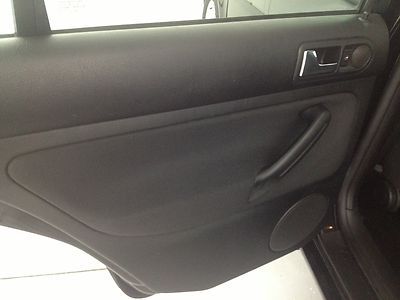 5 Speed Manual Clean Pre-Owned Dealer trade, image 12
