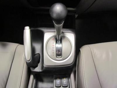 EX-L 1.8L CD 160-Watt AM/FM/CD Audio System 6 Speakers AM/FM radio MP3 decoder, image 19