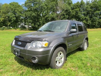 4x4 gray heated leather seats navigation sunroof awd parking assist smoke free