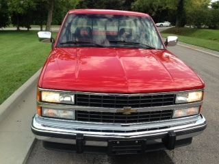 1992 Chevrolet Silverado 1500 Step Side Pick-Up Truck, Low Mileage No Reserve NR, image 5