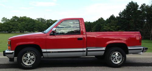 1992 Chevrolet Silverado 1500 Step Side Pick-Up Truck, Low Mileage No Reserve NR, image 14