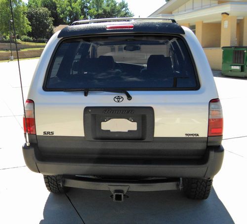 SR5 Sport Utility 4-Door 3.4L 5SPEED E-LOCKER, image 3