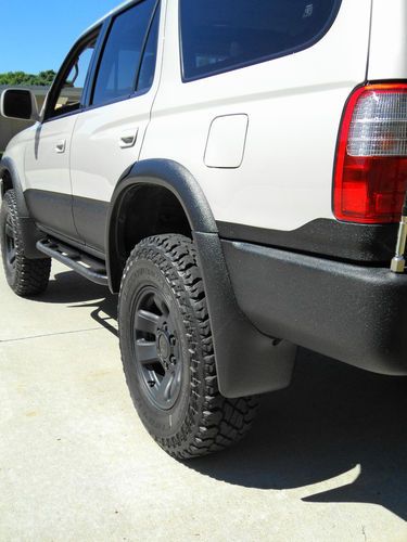 SR5 Sport Utility 4-Door 3.4L 5SPEED E-LOCKER, image 7