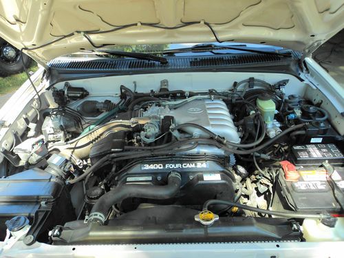 SR5 Sport Utility 4-Door 3.4L 5SPEED E-LOCKER, image 9