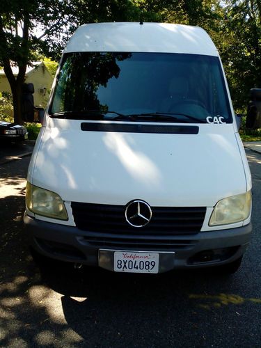 2004 Sprinter Dodge Freightliner 2500 Cargo Van 2.7L mercedes crew bench windows, image 3