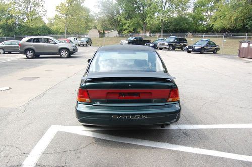 1997 Saturn SL2 Base Sedan 4-Door 1.9L, image 2