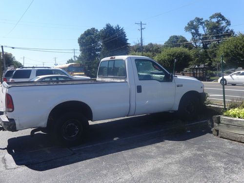 2003 ford f-250 super duty xl standard cab pickup